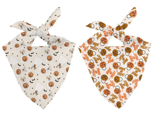 Halloween Trick Or Treat bandana for dogs from buckin good antler chews an Iowa small business